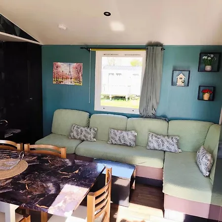 Vakantiehuis Accueillant A La Haye Avec Piscine